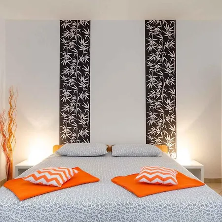 One-bedroom In Iv