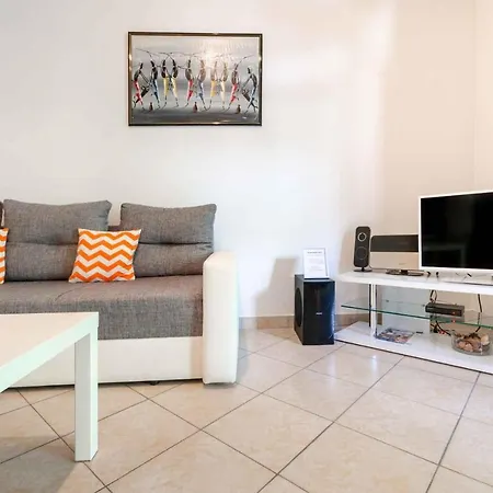 One-bedroom In Iv *