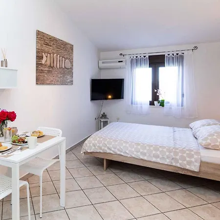 Apartmán One-bedroom In Iv