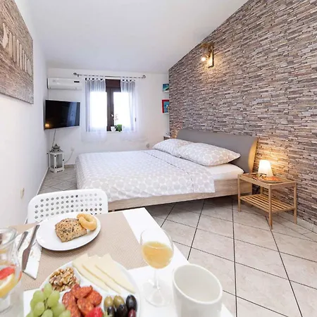 One-bedroom In Iv Apartmán *