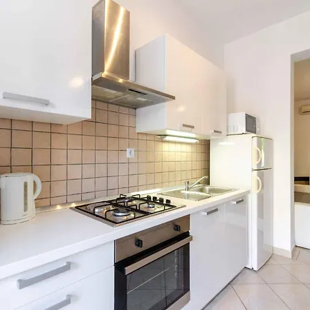One-bedroom In Iv Apartmán