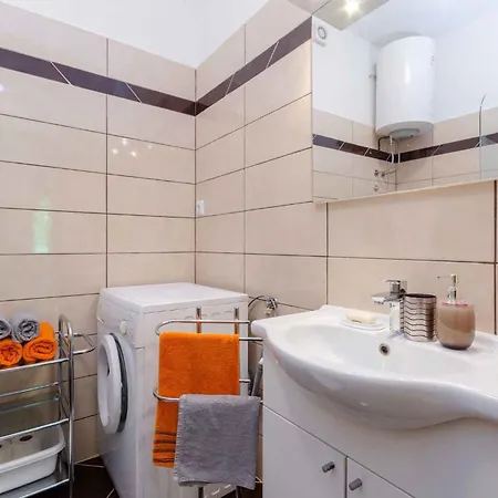 One-bedroom In Iv Apartmán *