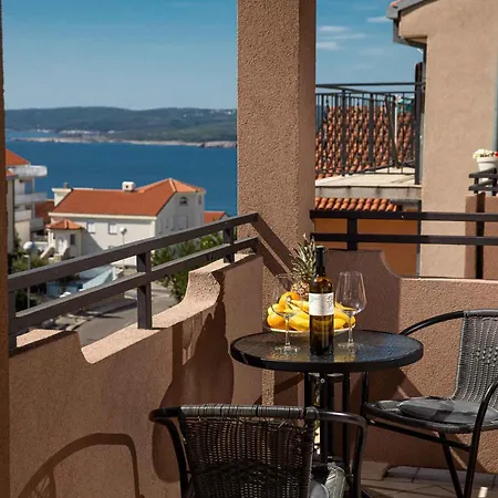 One-bedroom In Iv Apartment Crikvenica